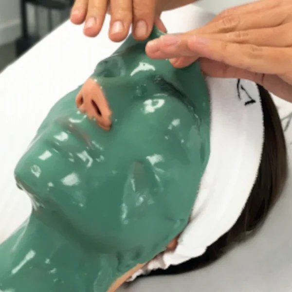 Imagen de tratamiento facial purifying casmara en Patricia Osorio's Beauty